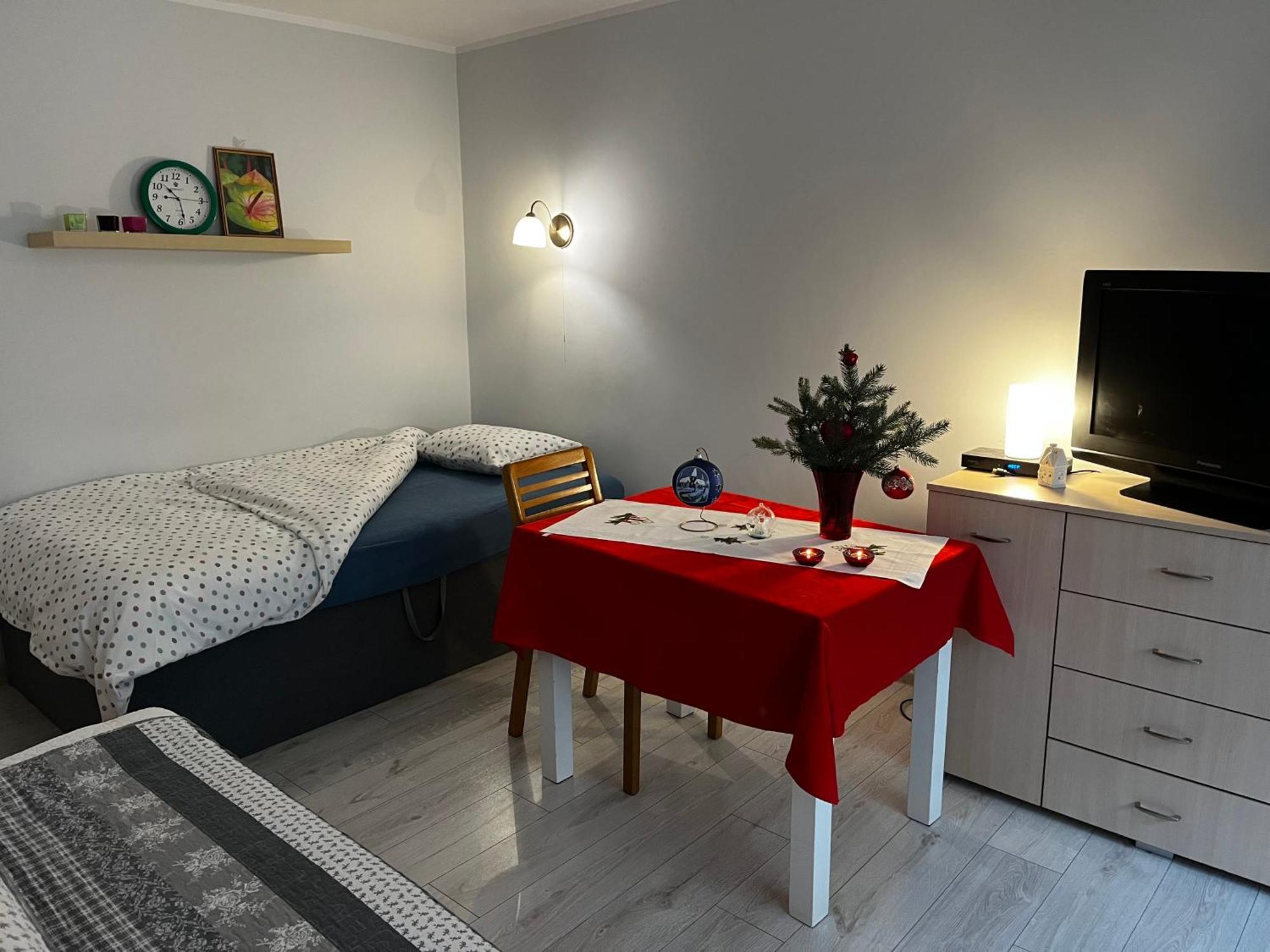 U Wisi Apartment Walbrzych Bagian luar foto